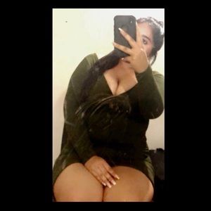 Meet your Posher, Deisy